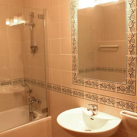 Jardins Vale De Parra Αλμπουφέιρα