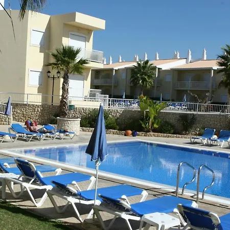 Jardins Vale De Parra Üdülőpark 3*
