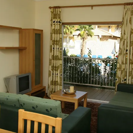 Jardins Vale De Parra منتزه العطل 3*