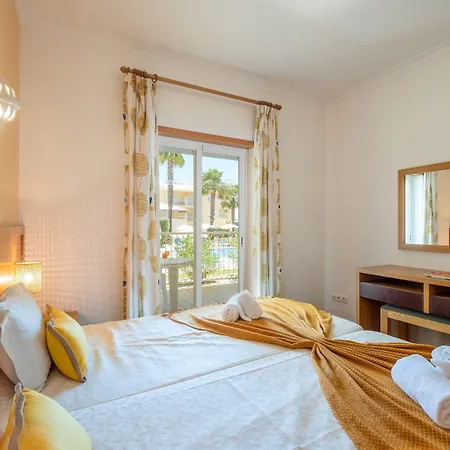 Jardins Vale De Parra Αλμπουφέιρα