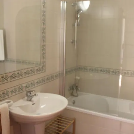 Jardins Vale De Parra Tatil parkı