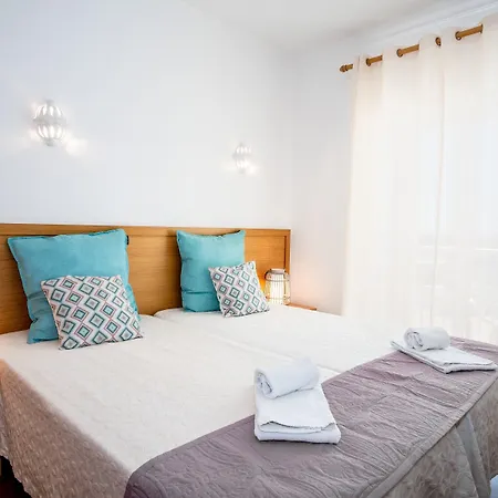 Jardins Vale De Parra Tatil parkı