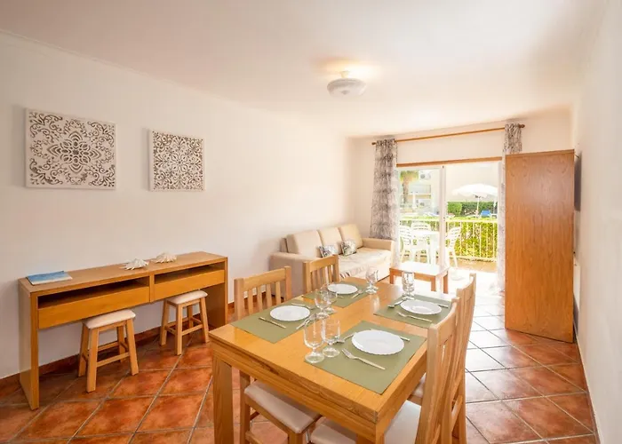 Jardins Vale De Parra ホリデーパーク