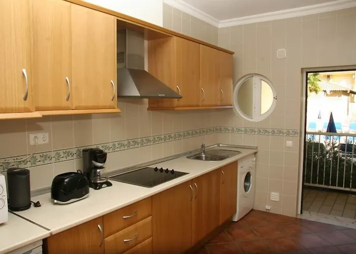 Jardins Vale De Parra ホリデーパーク